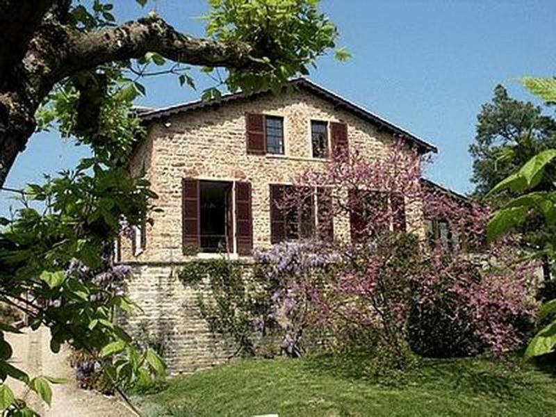 Contact Hotels Le Savigny & Spa Blace Экстерьер фото