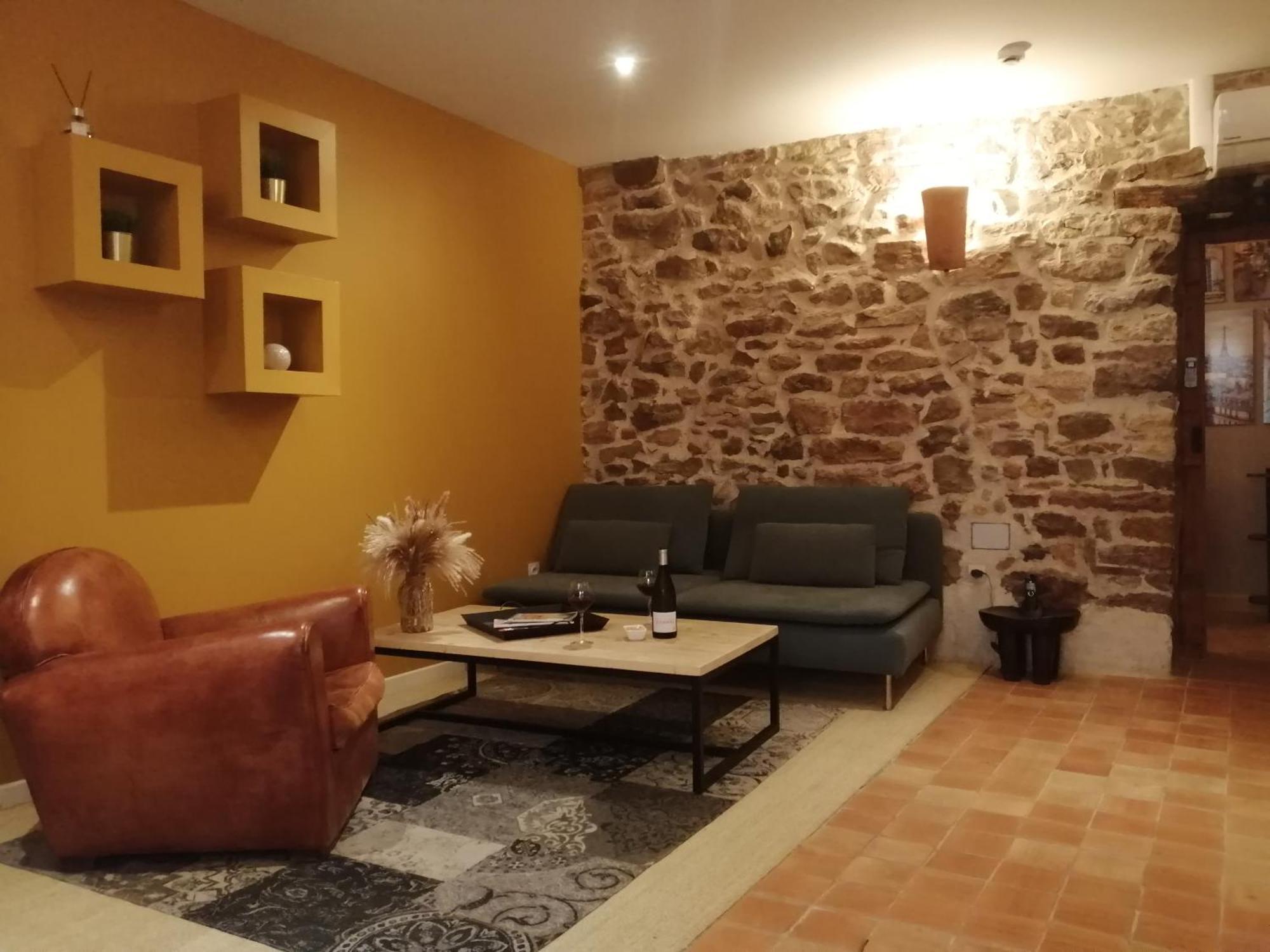 Contact Hotels Le Savigny & Spa Blace Экстерьер фото