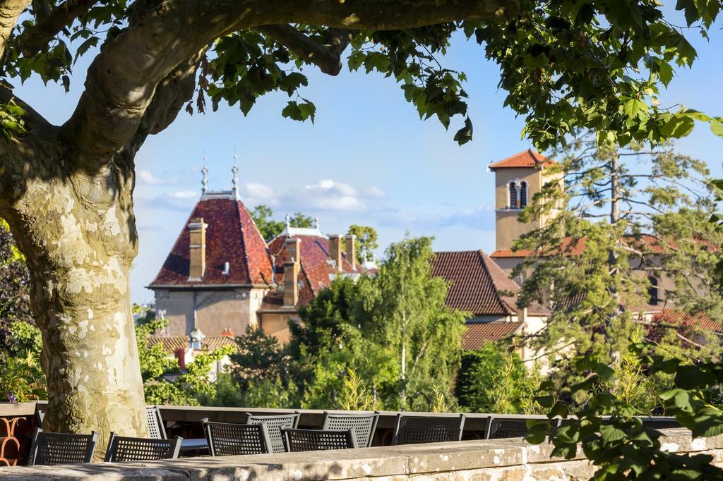 Contact Hotels Le Savigny & Spa Blace Экстерьер фото